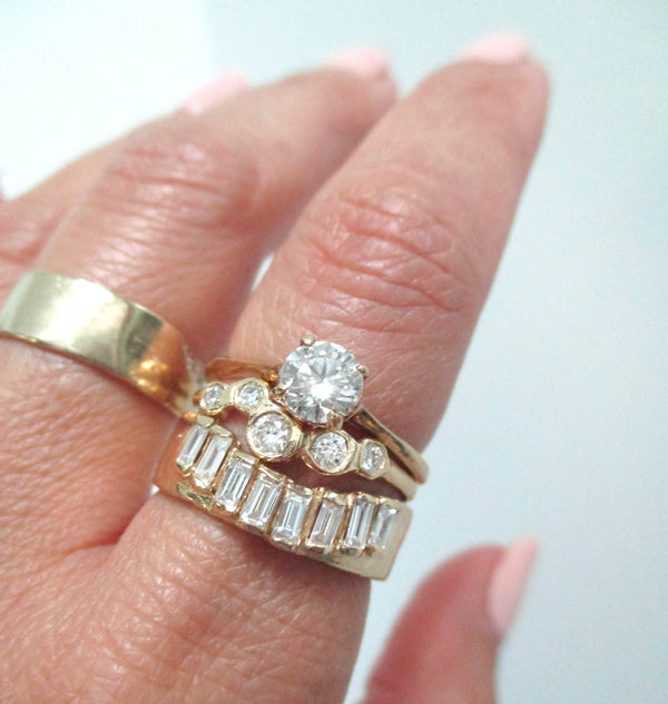 14k Gold Aerial Effervescence Ridge Diamond Ring on the hand