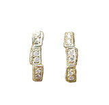 Scenic curve earrings with white round brilliant diamonds.