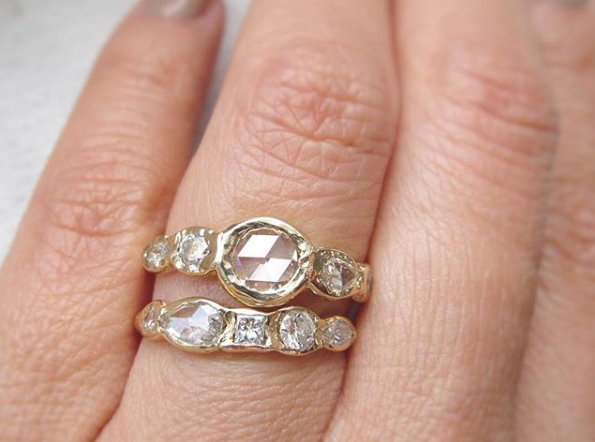 Singel 14K Journey Treasure Diamond Ring on Woman's Hand.
