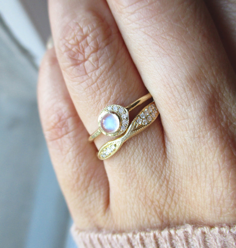 14k Baby moon ring with rainbow moonstone with 4mm rainbow moonstone and white round brilliant diamonds.