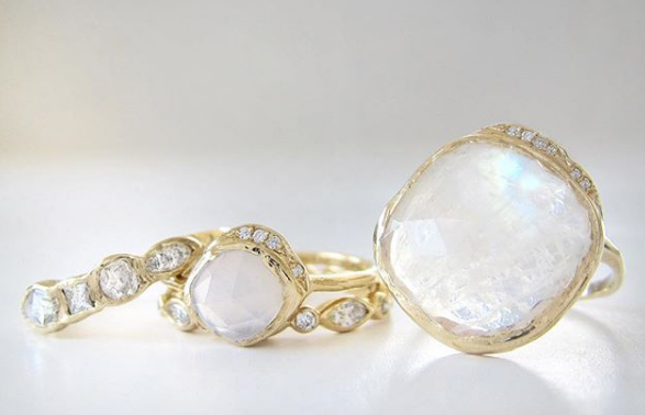 Mini cove chalcedony ring with white round brilliant diamonds front view.