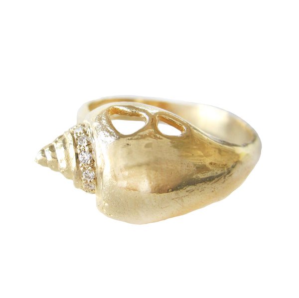 14k Queen's Conch Ring.